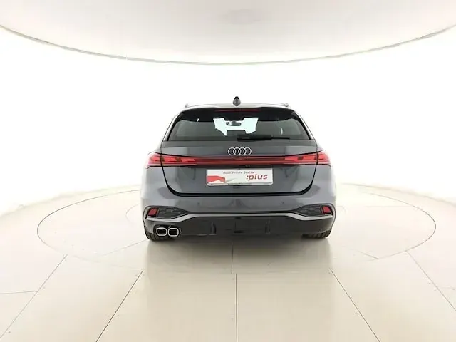 Usata Audi A5 S-Line 204 CV (150 kW) 2025 Grigio daytona perla Station wagon