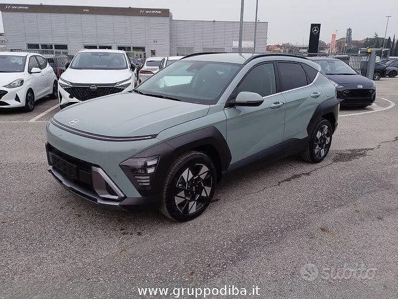 Verde Nuova 2025 Hyundai Kona SUV | 28.450 € - Immagine 1/4