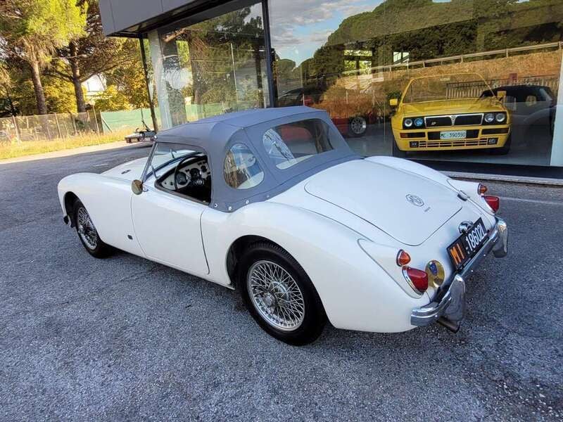 Usata MG MGA 94 CV (69 kW) 1961 Bianco Cabrio