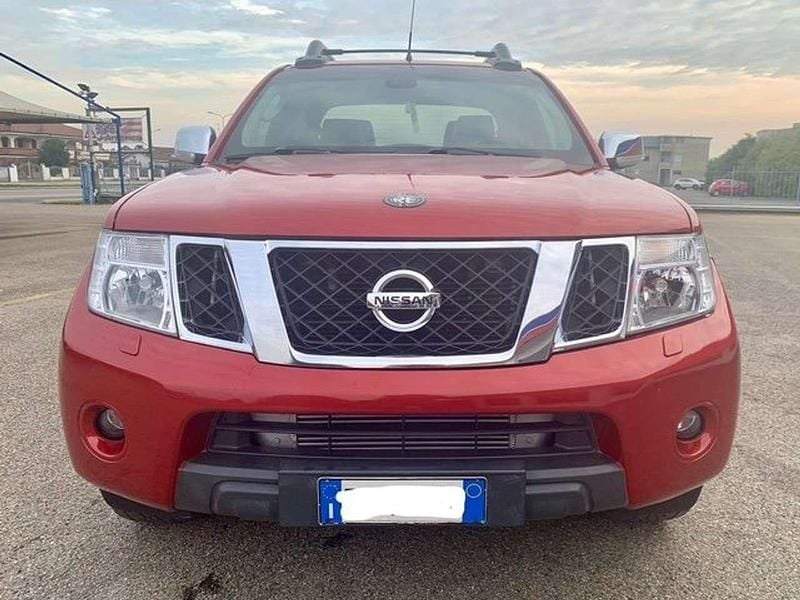 Usata Nissan Navara 231 CV (169 kW) 2012 Rosso Pick-up