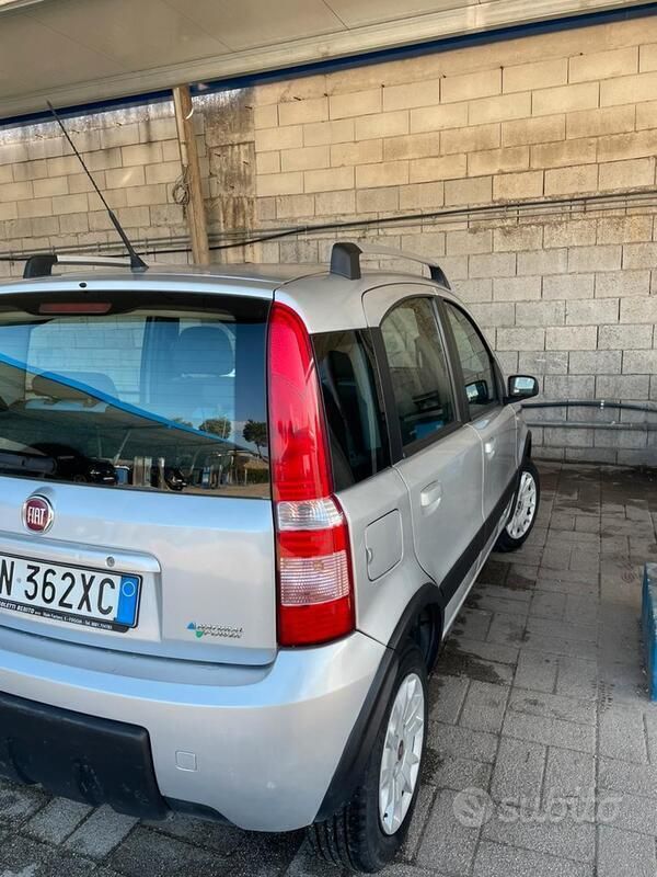 Grigio Usata 2008 Fiat Panda 4x4 Climbing Due volumi | 4500 € (Super prezzo) - Immagine 1/4