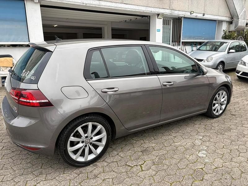 Usata VW Golf VII Executive 115 CV (84 kW) 2017 Grigio Berlina