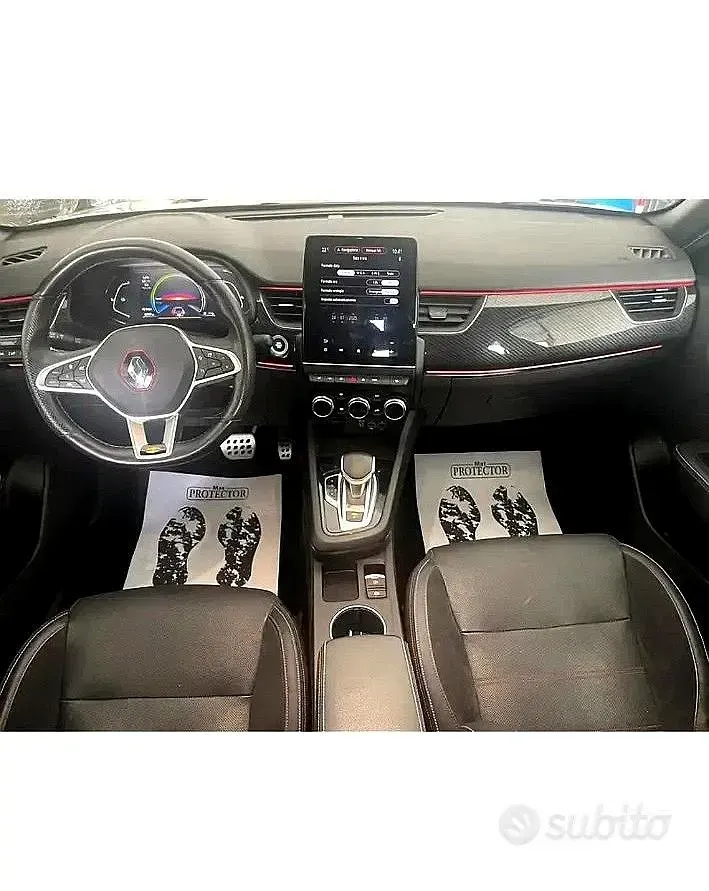 Usata Renault Arkana 101 CV (74 kW) 2021 Nero SUV