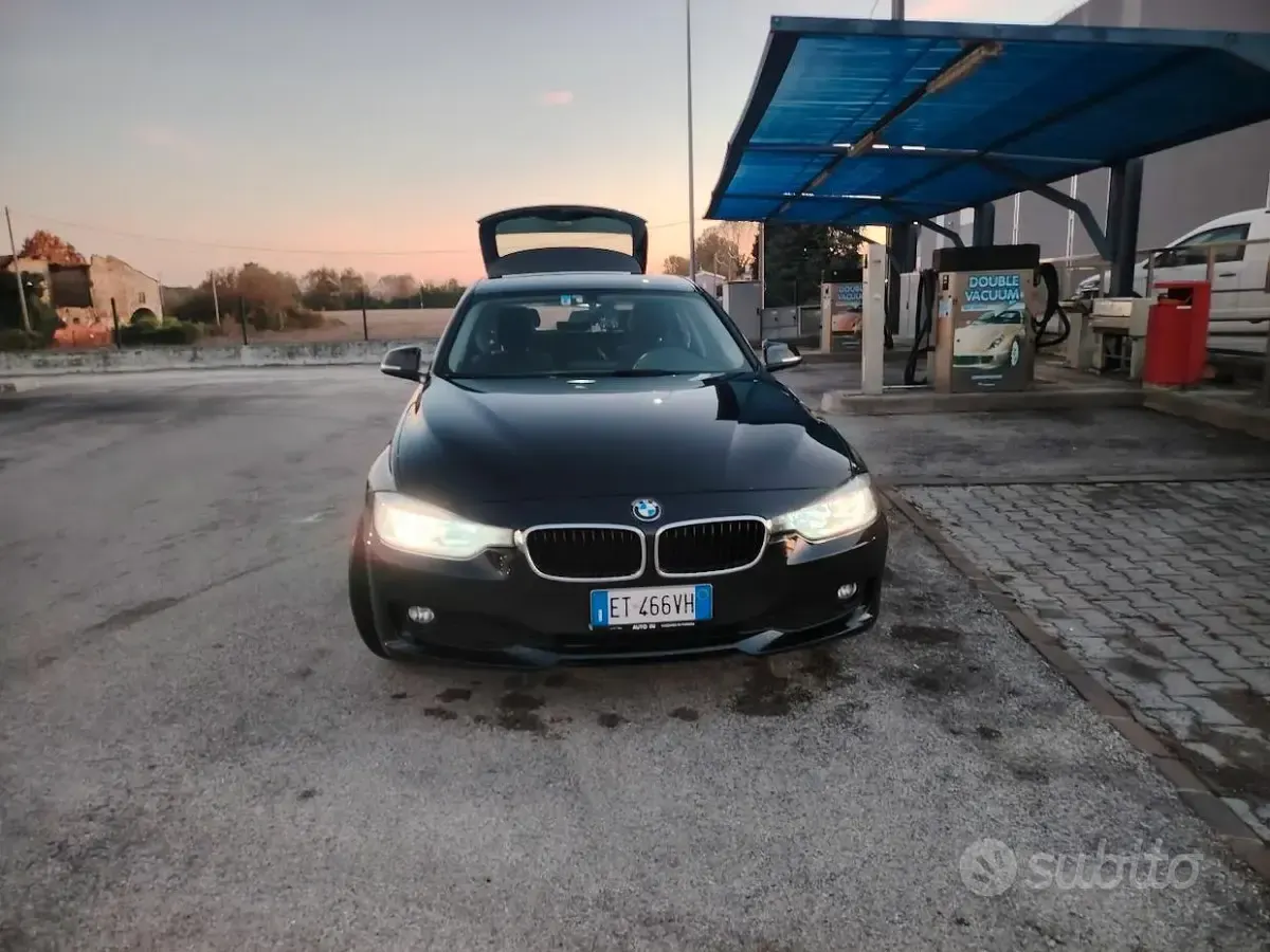 Usata BMW 318 143 CV (105 kW) 2014 Berlina