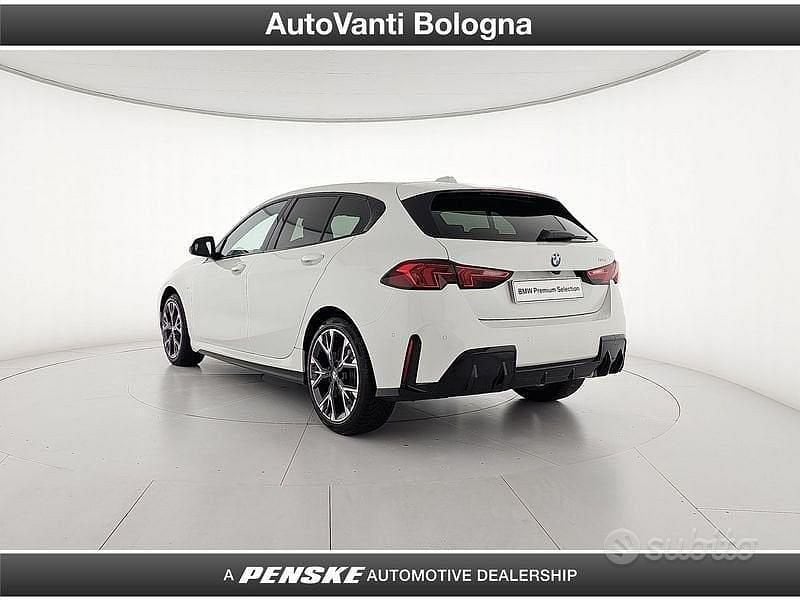Usata BMW 118 M Sport 150 CV (110 kW) 2024 Bianco Utilitaria