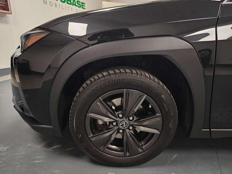 Usata Lexus UX Business Edition 145 CV (106 kW) 2022 Nero graphite SUV