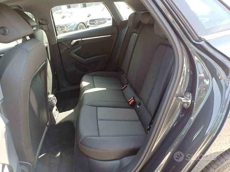 Usata Audi A3 Advanced 150 CV (110 kW) 2022 Grigio Berlina