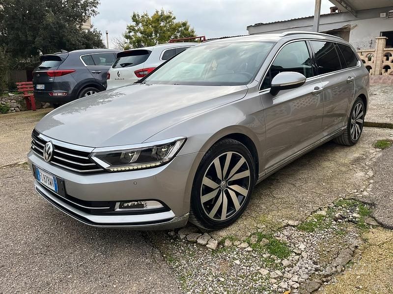 Usata VW Passat 190 CV (139 kW) 2016 Grigio Station wagon