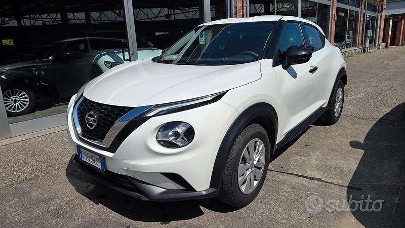 Usata Nissan Juke Acenta+ 114 CV (83 kW) 2022 Bianco SUV
