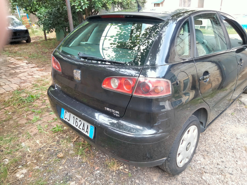 Usato 2003 Seat Ibiza 1.4 Diesel 75 CV (1.500 €)