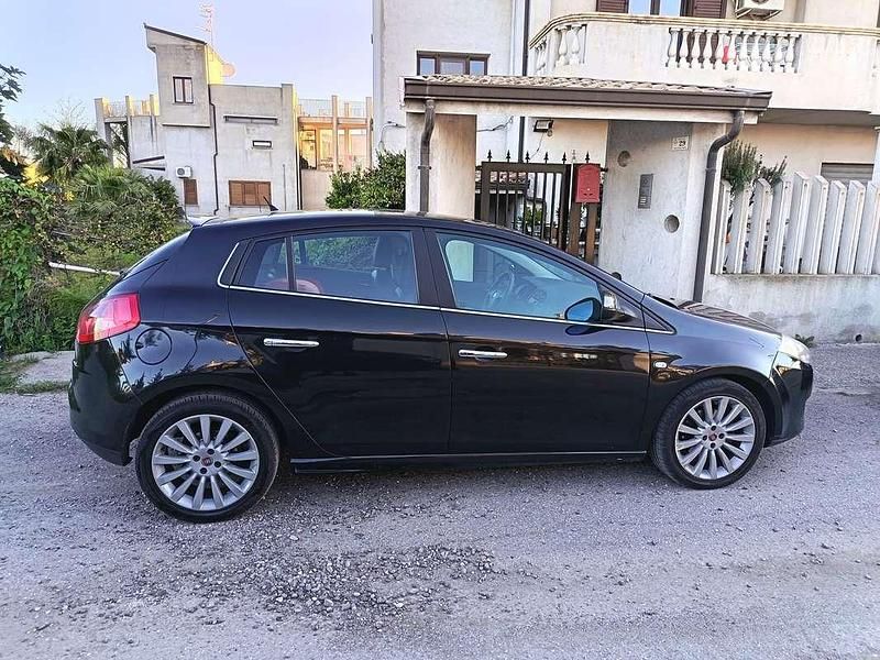 Usata Fiat Bravo Emotion 120 CV (88 kW) 2010 Nero Utilitaria