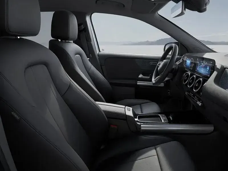 Nuova Mercedes GLA200 Progressive 150 CV (110 kW) 2026 Argento hightech SUV