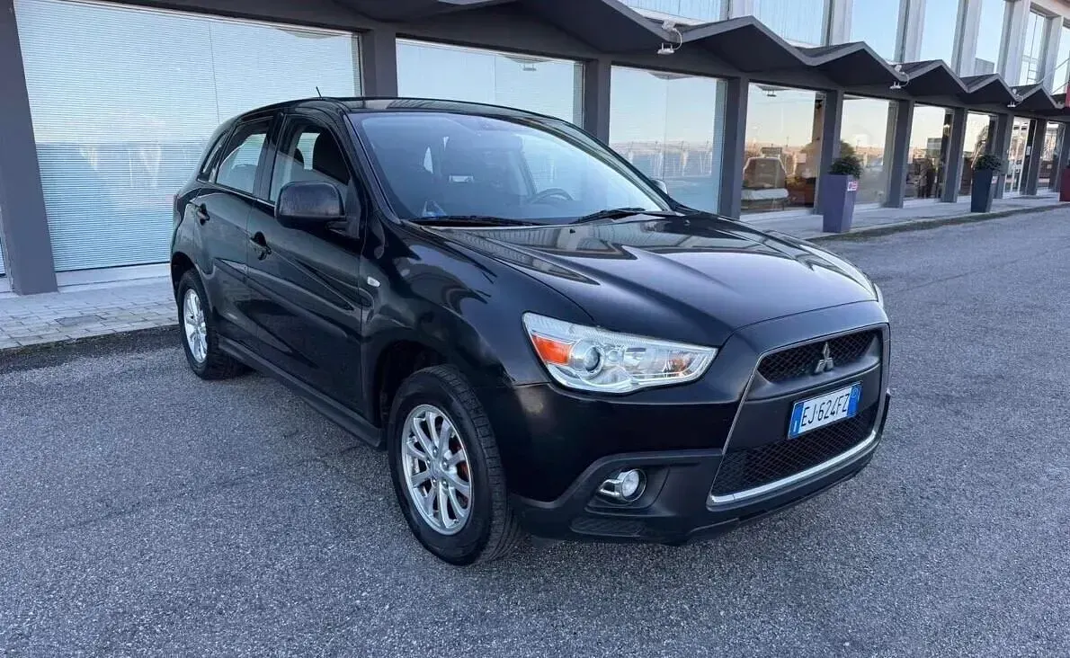 Usata Mitsubishi ASX 149 CV (109 kW) 2011 Nero SUV