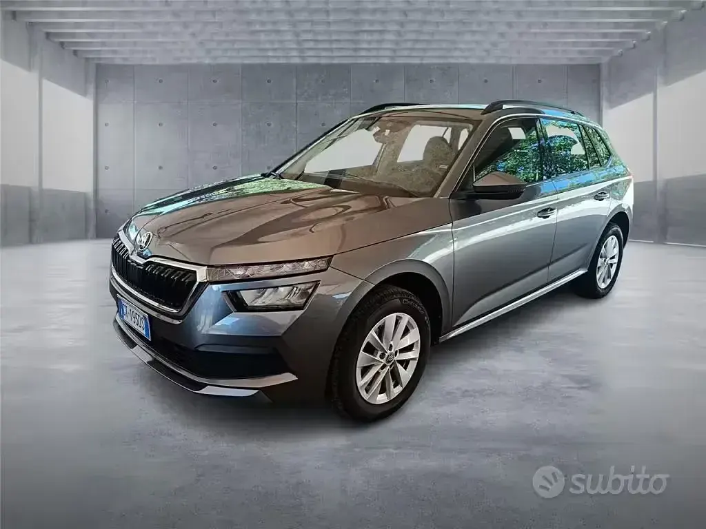 Usata Skoda Kamiq Ambition 110 CV (80 kW) 2024 Grigio SUV