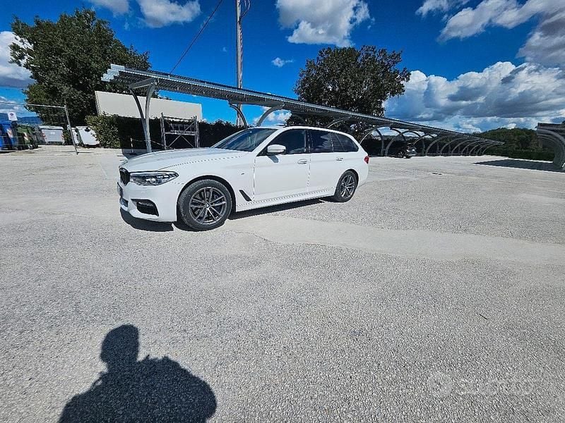 Bianco Usata 2019 BMW 530 Station wagon | 15.900 € - Immagine 1/4