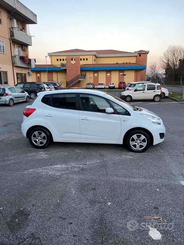 Usata Kia Venga 2010 Bianco Utilitaria
