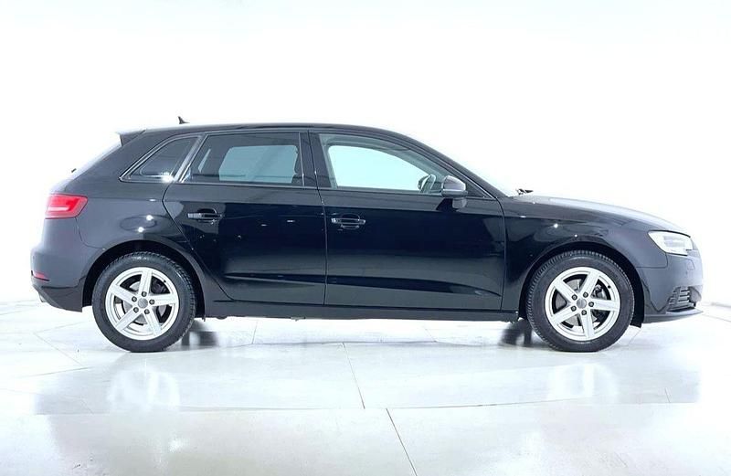 Usata Audi A3 Business 184 CV (135 kW) 2019 Nero Berlina