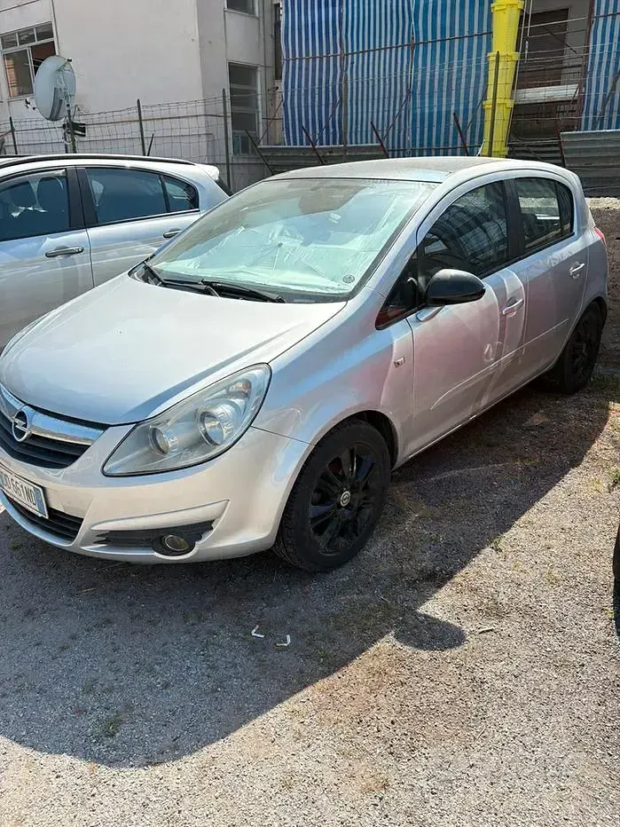 Usata Opel Corsa 80 CV (58 kW) 2006 Grigio Utilitaria