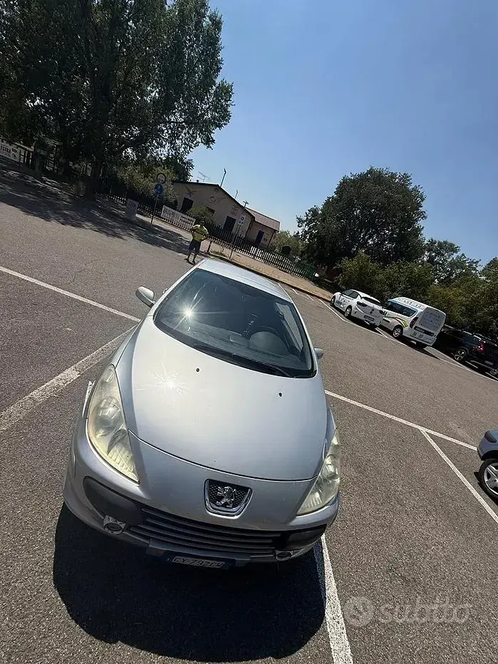 Usata Peugeot 307 CC 2006 Cabrio