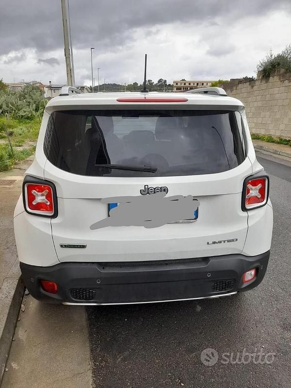 Usata Jeep Renegade 2015 Bianco SUV