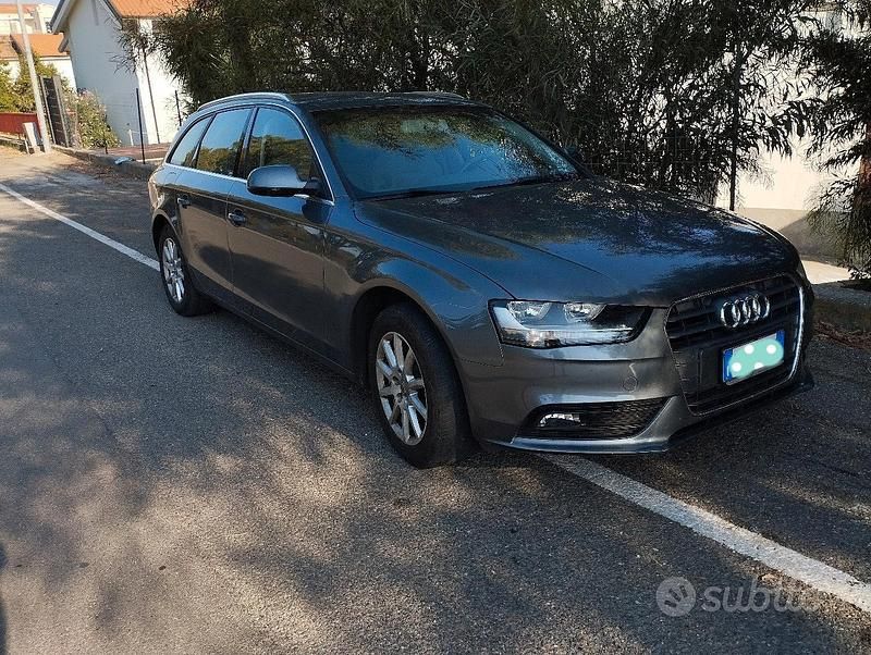 Usata Audi A4 Ambiente 120 CV (88 kW) 2014 Grigio Station wagon