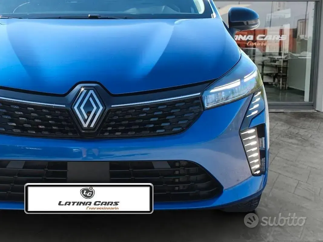Usata Renault Clio V Evolution 100 CV (73 kW) 2025 Bluazzurro Berlina