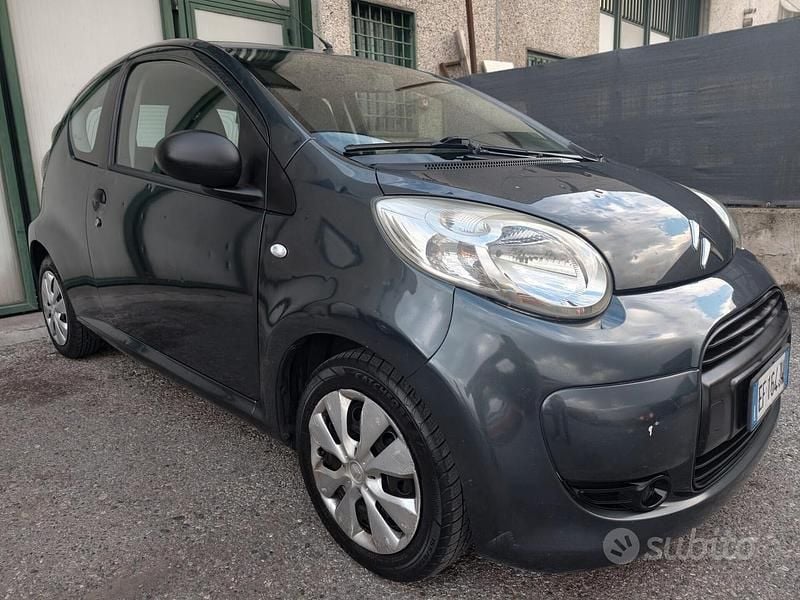 Usata Citroën C1 68 CV (50 kW) 2010 Grigio Utilitaria