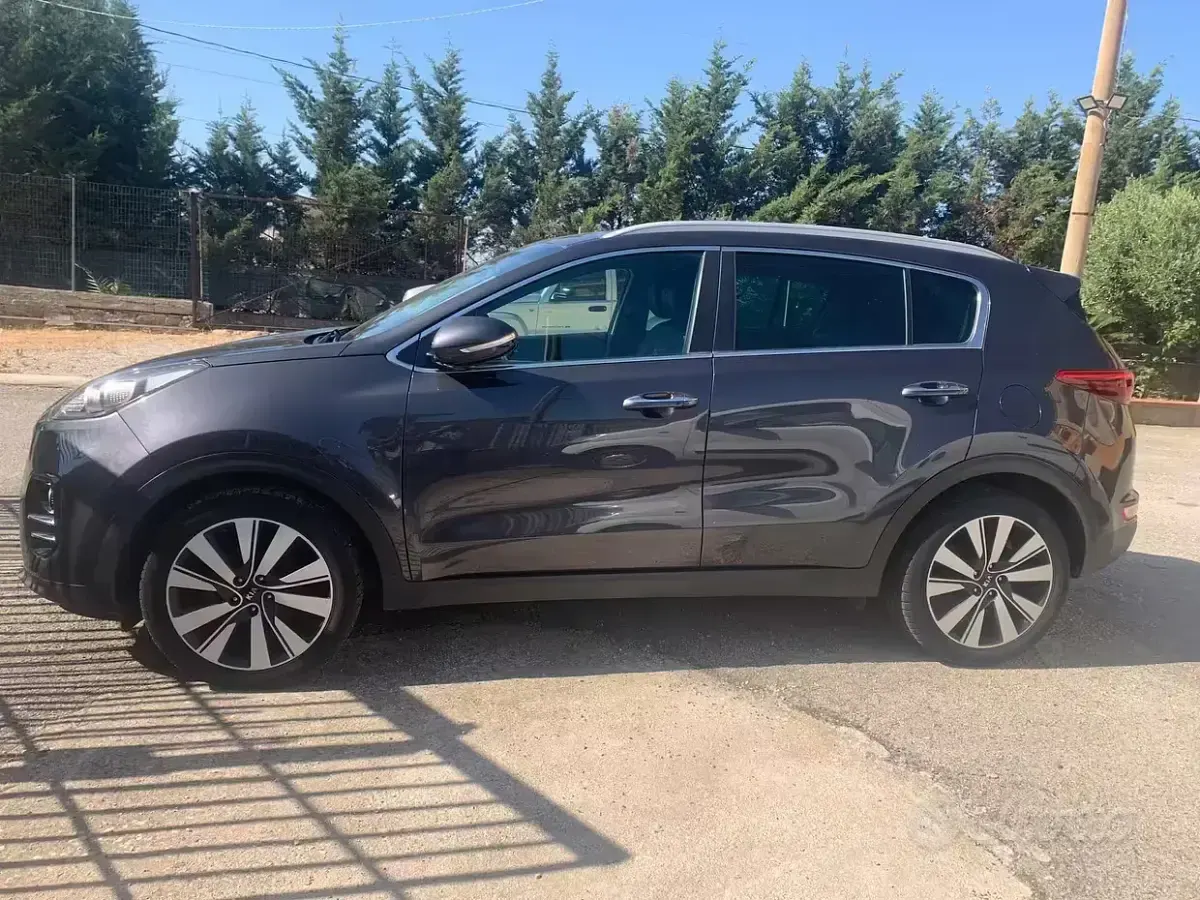 Usata Kia Sportage 115 CV (84 kW) 2018 Grigio SUV