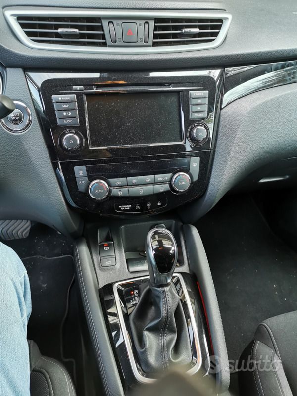 Usata Nissan Qashqai 150 CV (110 kW) 2019 Bianco SUV