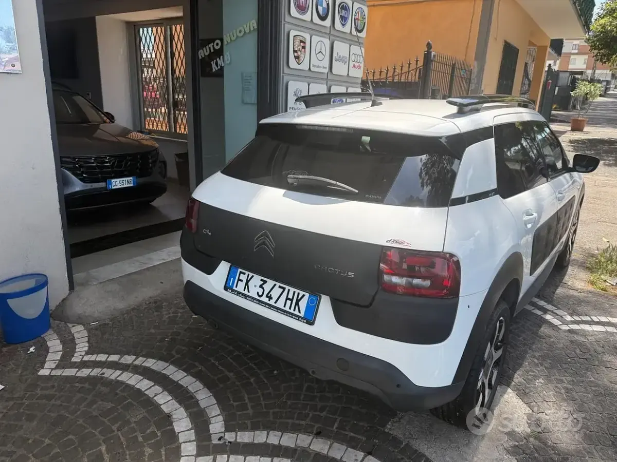 Usata Citroën C4 Shine 99 CV (72 kW) 2017 Bianco Berlina