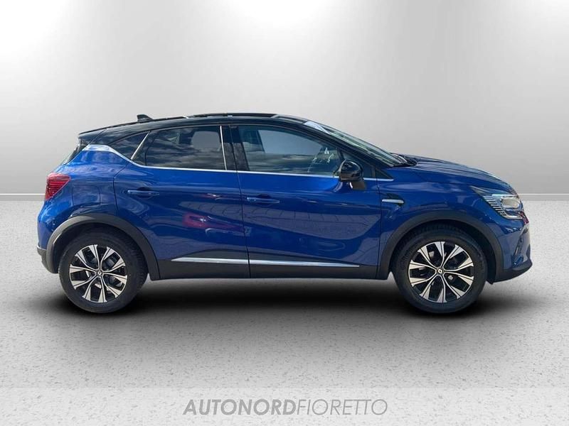 Usata Renault Captur Techno 91 CV (66 kW) 2024 Blu/azzurro SUV