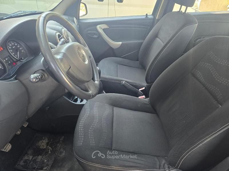 Usata Dacia Sandero Stepway 87 CV (63 kW) 2009 Berlina