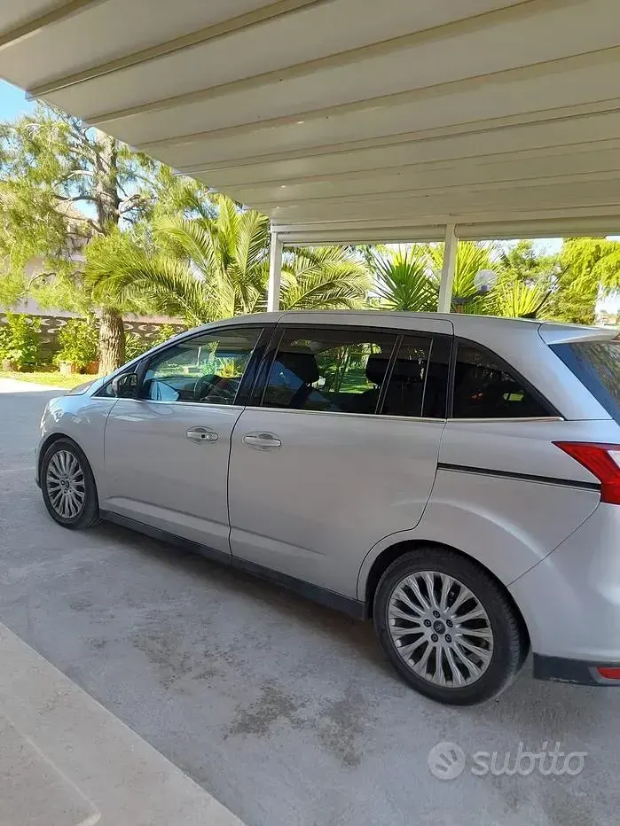 Usata Ford Grand C-Max 115 CV (84 kW) 2012 Monovolume