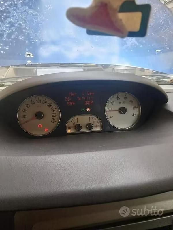 Usata Lancia Musa 90 CV (66 kW) 2007 Blu Monovolume