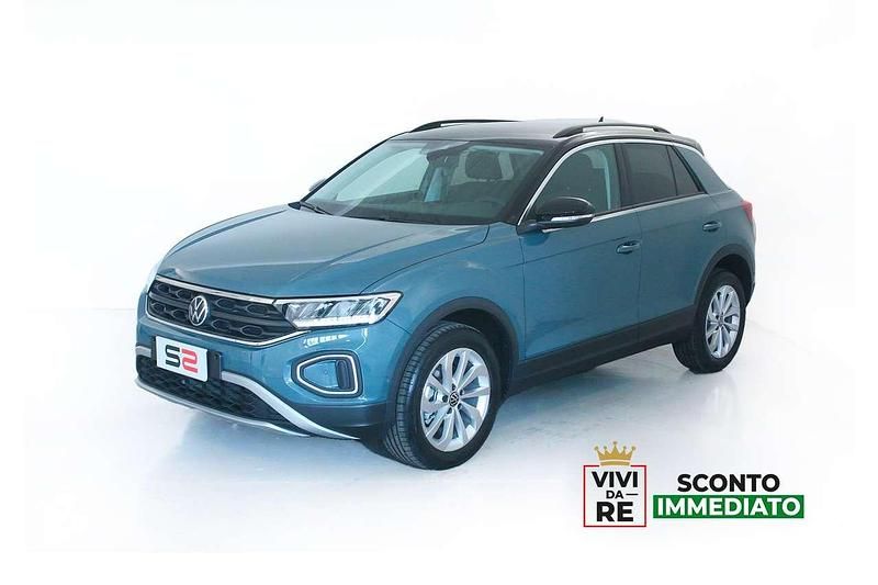 Blu/azzurro Nuova 2025 VW T-Roc Edition SUV | 26.590 € (Ottimo prezzo) - Immagine 1/4