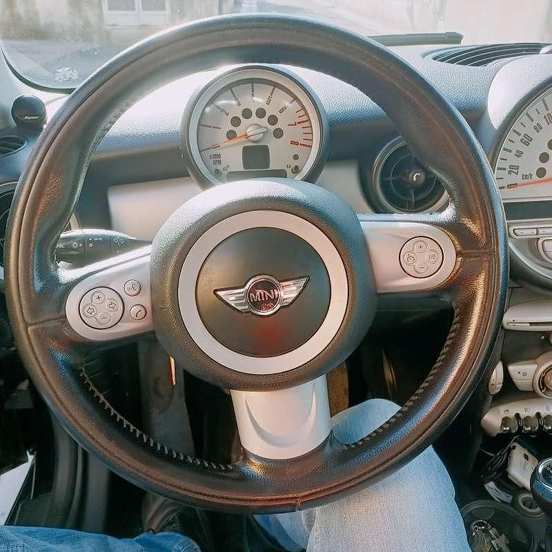 Usata Mini Cooper 120 CV (88 kW) 2010 Utilitaria