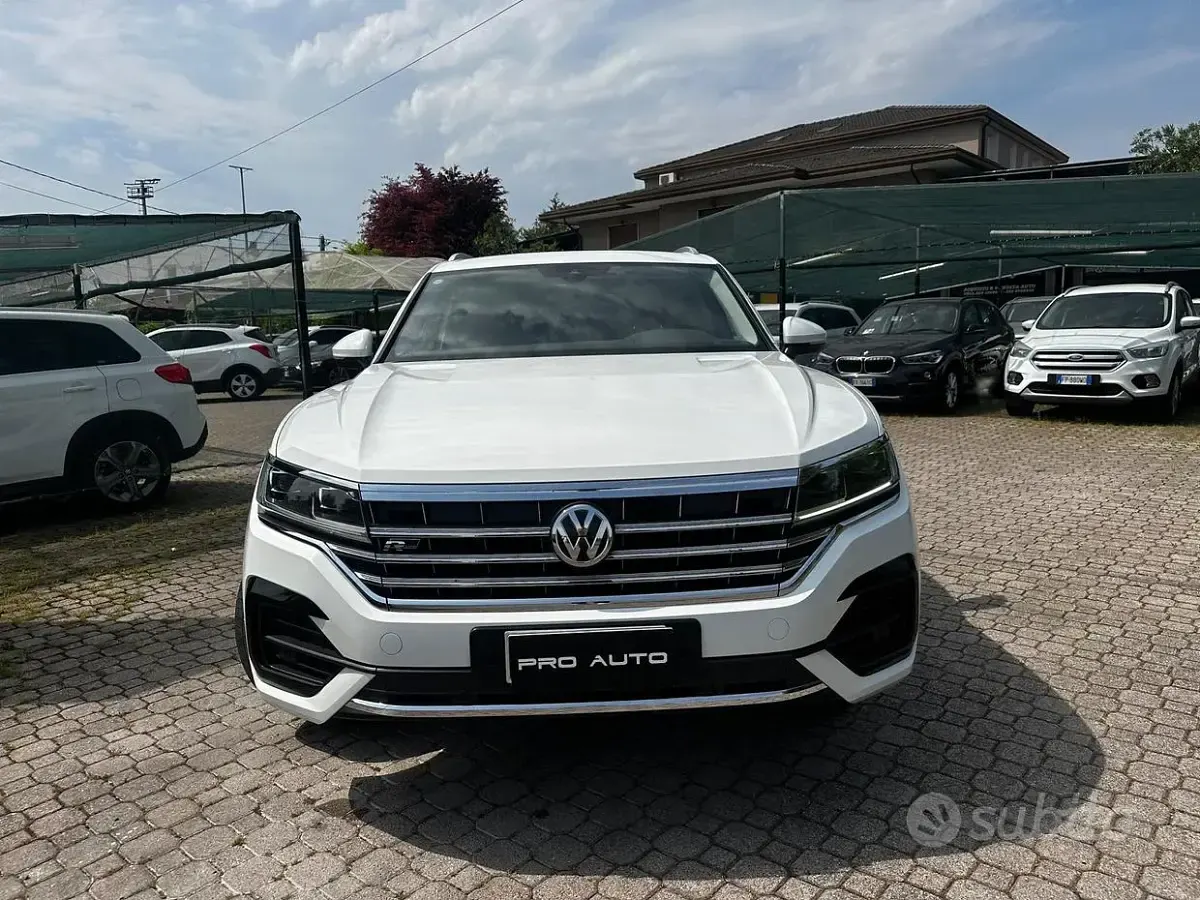 Usata VW Touareg Advance 231 CV (169 kW) 2018 Bianco SUV