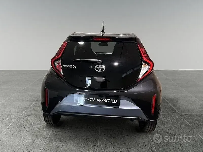 Occasion Toyota Aygo X Trend 72 PK (52 kW) 2024 Blauw SUV