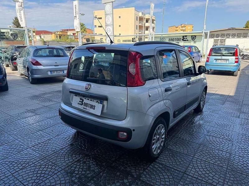 Usata Fiat Panda Lounge 95 CV (69 kW) 2017 Argento Utilitaria