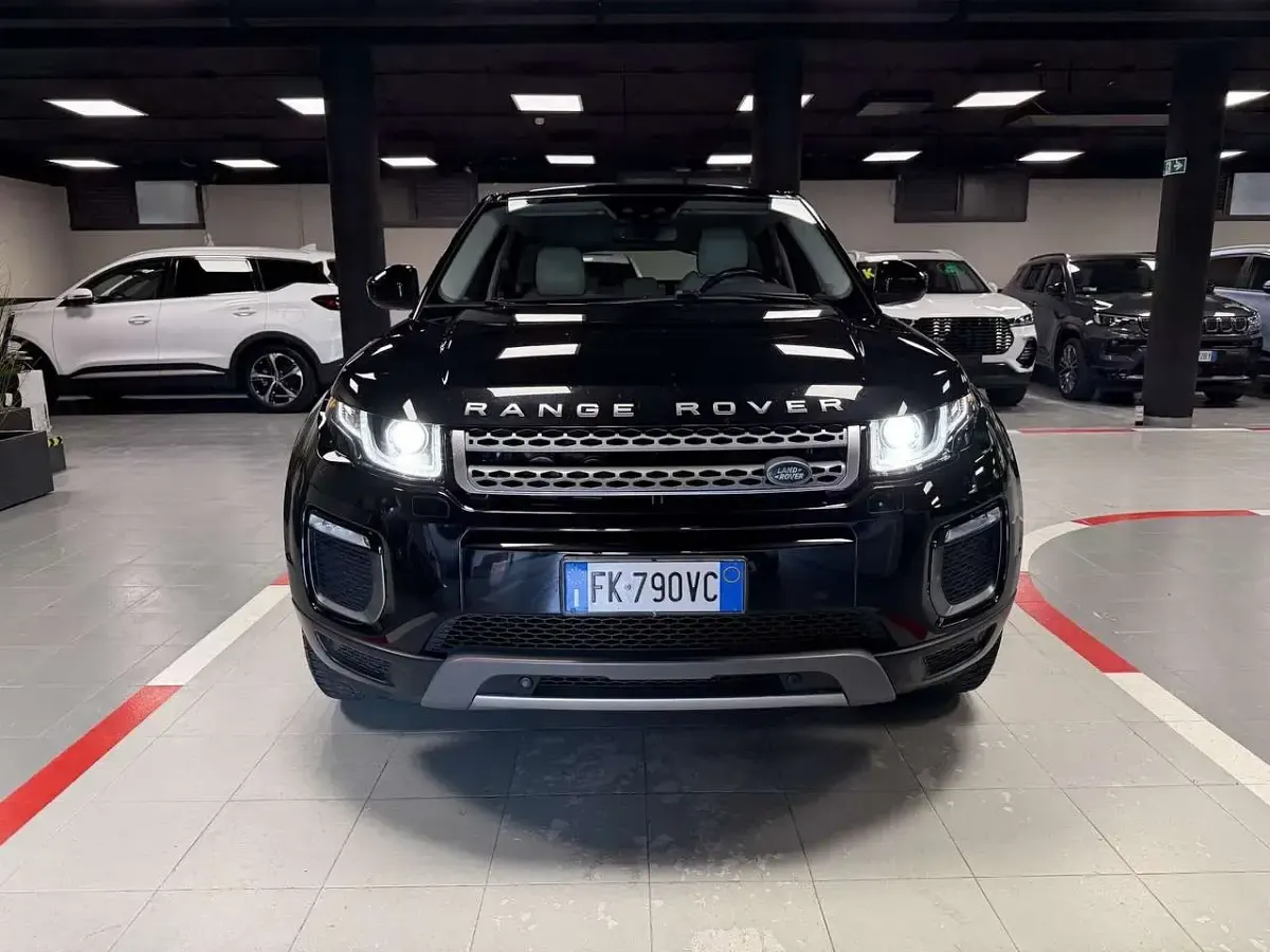 Usata Land Rover Range Rover evoque SE 150 CV (110 kW) 2017 Nero SUV