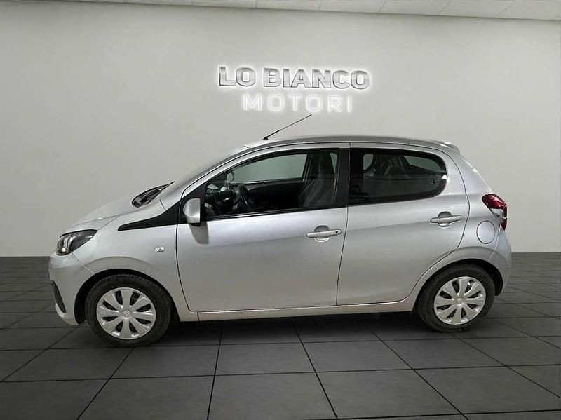 Usata Peugeot 108 Active 72 CV (52 kW) 2021 Grigio gallium Utilitaria