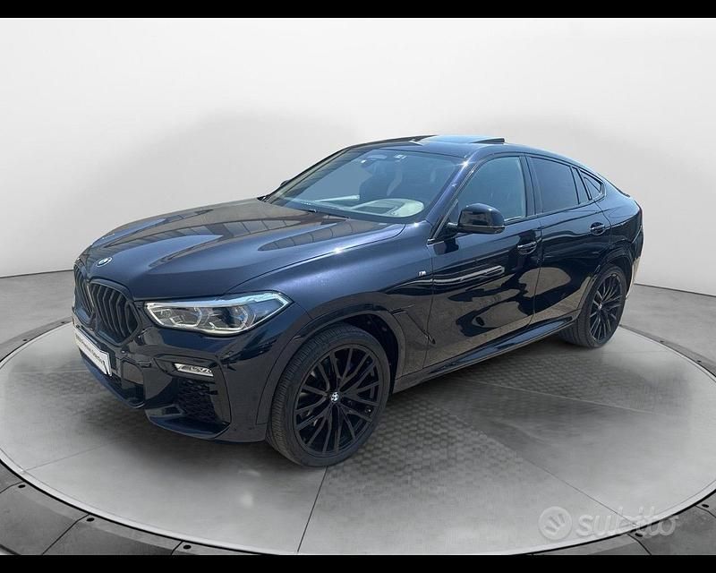 Nero Usata 2021 BMW X6 M Sport SUV | 58.300 € (Ottimo prezzo) - Immagine 1/3