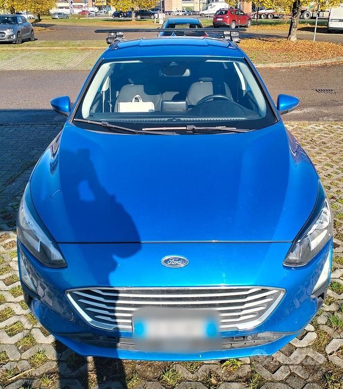 Usata Ford Focus 120 CV (88 kW) 2020 Blu Berlina