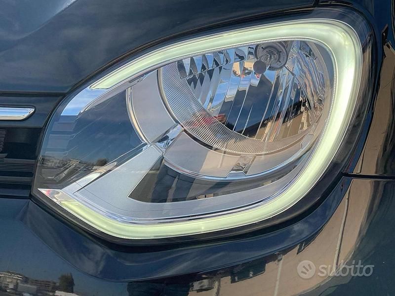 Usata Renault Twingo Equilibre 65 CV (47 kW) 2024 Nero Utilitaria