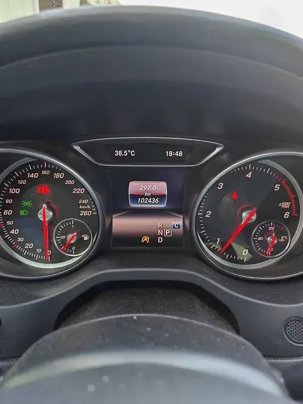Usata Mercedes GLA220 Premium 177 CV (130 kW) 2018 Nero SUV