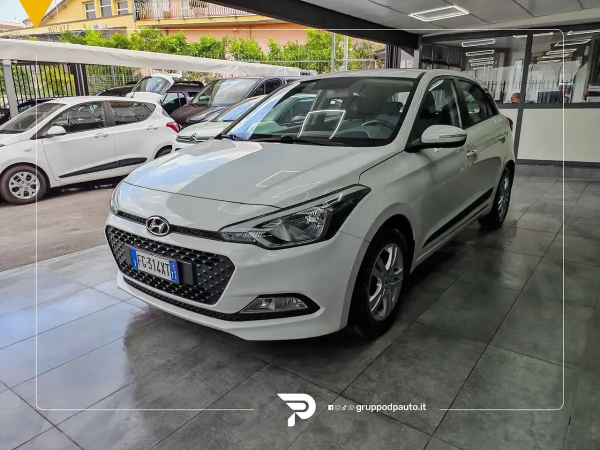 Usata Hyundai i20 Classic 84 CV (61 kW) 2017 Bianco Utilitaria