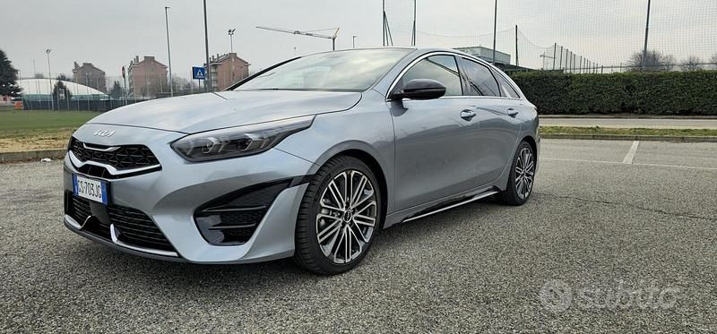 Usata Kia ProCeed GT-Line 160 CV (117 kW) 2024 Grigio Coupé