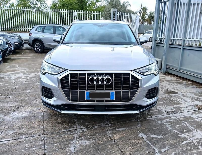 Usata Audi Q3 Advanced 150 CV (110 kW) 2025 Argento SUV