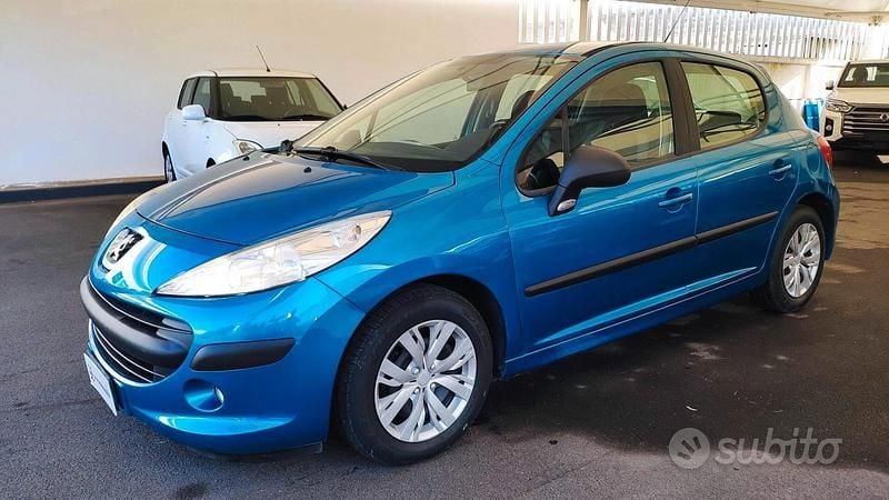 Usata Peugeot 207 70 CV (51 kW) 2009 Blu Utilitaria