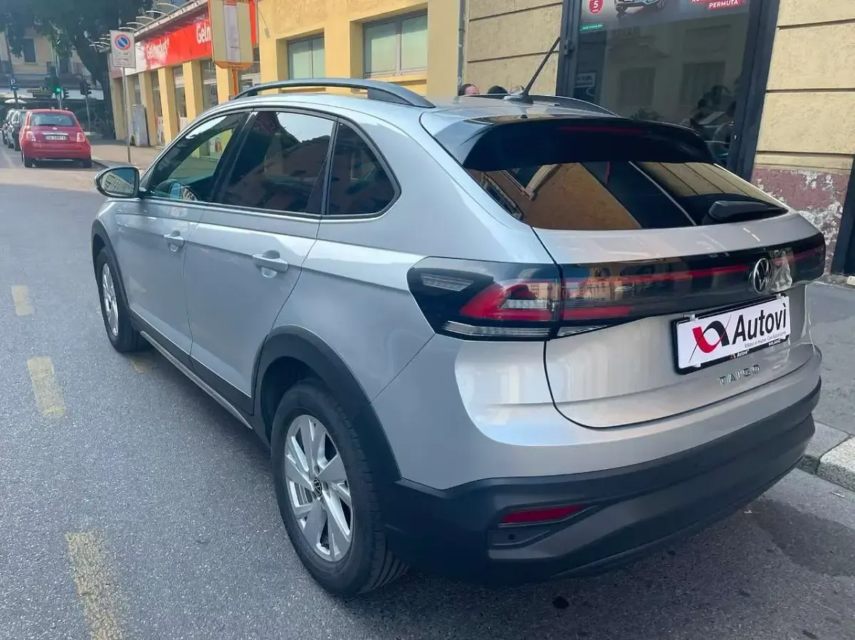 Usata VW Taigo Life 95 CV (69 kW) 2023 Grigio SUV